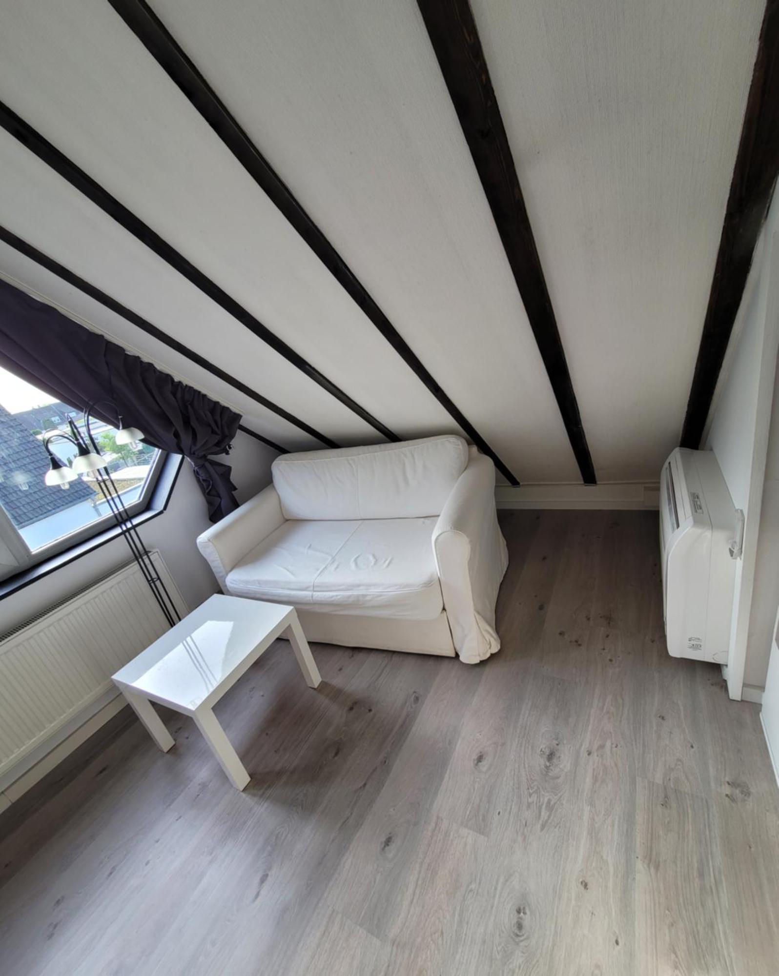 Messezimmer Am Thewissenweg Düsseldorf Exterior foto